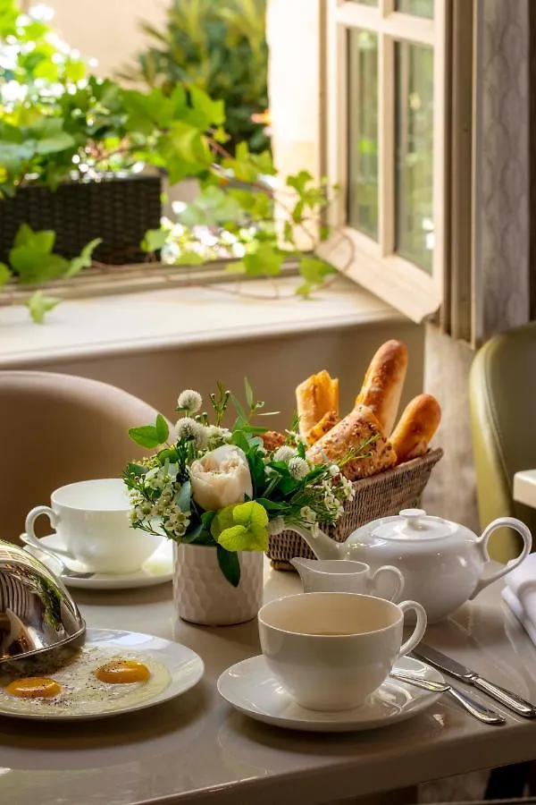 Hotel D'aubusson Parijs